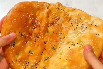 طرز تهیه نان شکم پر بسیار نرم و خوشمزه !