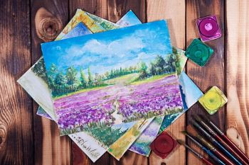 راهنمای جامع انتخاب بهترین کاغذ نقاشی بر اساس تکنیک و نوع رنگ