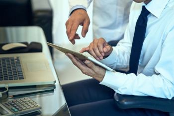 همه چیز درباره شرکت های کاریابی؛ خدمات، مزایا و معیارهای انتخاب