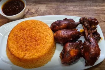 مرغ ترش خوشمزه به سبک عراقی / طرز تهیه مرغ ترش عراقی با رب انار