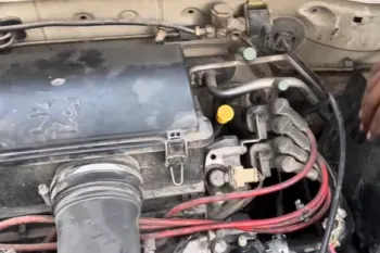 نحوه باز و بست هوزینگ ترموستات پژو و تعویض لوله بخاری