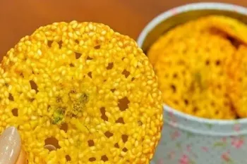 دستور تهیه سوهان توری زعفرانی / چای پاییزی تان را با سوهان توری خوشمزه تر کنید