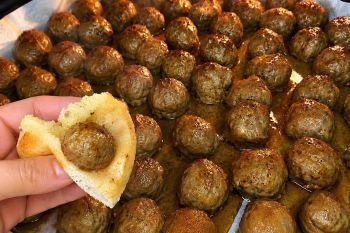 طرز تهیه کوفته با گوشت چرخ کرده و پوره سیب زمینی به سبک رستورانی