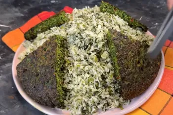 طرز تهیه سبزی پلو با کوکو / سبزی پلو این بار با کوکو