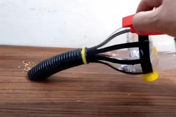 ساخت جارو برقی با استفاده از بطری نوشابه / مراحل ساخت جاور برقی برای داخل ماشین