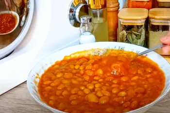 نحوه تهیه خوراک لوبیای لعاب دار / خوراک لوبیای را با این روش تهیه کنید