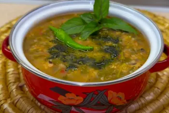طرز تهیه آش گوجه فرنگی تبریز؛ بهترین روش تهیه آش گوجه