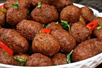 غذای خوشمزه با عدس قرمز؛ ساده، سالم و بدون گوشت و تخم مرغ!