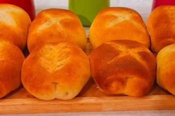 نان لقمه ایی بهترین گزینه برای میزهای تولد و دورهمی های!