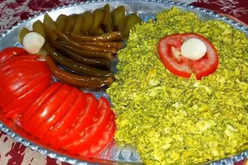 پنیر برشته پنیر و اویج و صبحانه ای سریع و خوشمزه از گیلان!