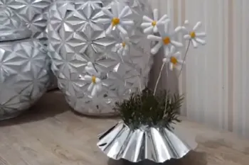 ساخت گل بابونه با گوش پاک کن هدیه ای زیبا به عزیزانتان!
