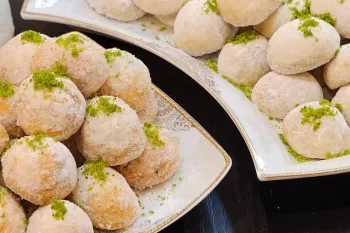 طرز تهیه قطاب یزدی خوشمزه و سنتی مرحله به مرحله!