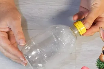ساخت بره ناقلا با بطری پلاستیکی و شکلات!