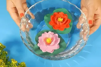 ساخت گل نیلوفر آبی تزئینی برای حمام!