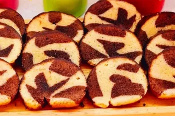 آموزش رول دورنگ شیرینی با بافتی بین کوکی وبیسکویت فوق العاده خوشمزه و جذاب!