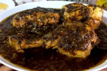طرز تهیه خورشت خوشمزه با مرغ این قلیه مرغ روحت را نوازش میدهد!