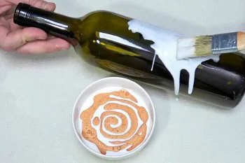 ساخت گلدان زیبا با بطری و چسب!