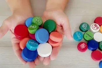 ساخت جاکلیدی خرس شکل با درب بطری های پلاستیکی!