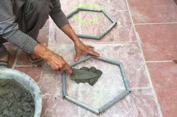 آموزش ساخت گلدان با لوله های پلاستیکی و سیمان در خانه!