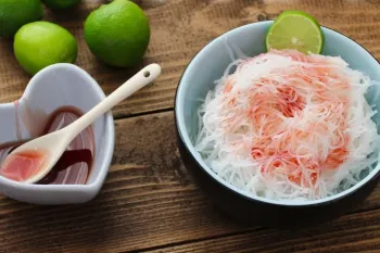 طرز تهیه فالوده شیرازی خانگی / این فالوده خانگی رو امتحان کنی دیگه از بیرون فالوده نمیخری