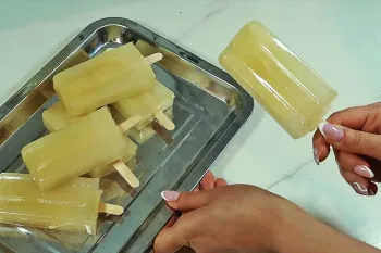 تجربه بستنی چای سبز خانگی که شما را شیفته خود می کند!