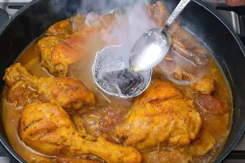 بدون منقل مرغ دودی خوشمزه توی آشپزخونه درست کن!