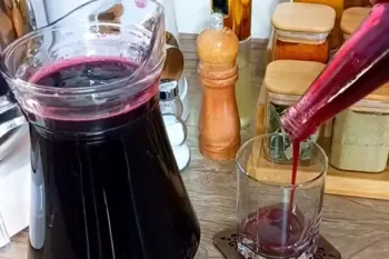 شربت آلبالو خوشرنگ بدون هسته گیری در ۲۰ دقیقه با ماندگاری بالا!