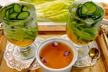 این شربت قدیمی هنوز بهترینه؛ نوشیدنی که مادر بزرگها همیشه پیشنهاد میکردن!