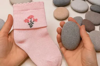 ایده های خلاقانه کاردستی با جوراب و سنگریزه!