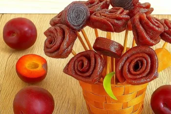 طرز تهیه لواشک ملس و خوشمزه در خانه!