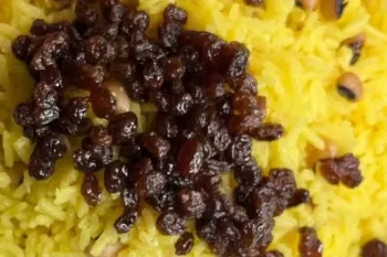 شیر پلو یه غذای سنتی آذری به همراه چشم بلبلی!