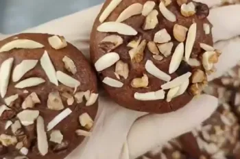 طرز تهیه کوکی با گندم کامل و شیره طبیعی به همراه انواع مغزیجات رسپی اختصاصی گزینه مناسب در آمدزایی!