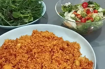 دمی گوجه فوری یه غذای نوستالژیک و خوشمزه که تو ۳۰ دقیقه آماده میشه!