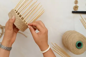 ساخت کاردستی خلاقانه با ریسمان و سیخ!