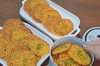 سوهان توری نازک و خوشمزه / شیرینی سنتی ایرانی با نصف قیمت بیرون