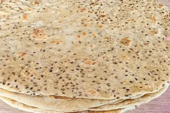 پخت نان تافتون سبوس دار داغ ، خوش طعم و مغذى روگاز فقط با یک سینی!