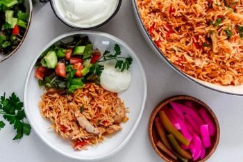 طرز تهیه استانبولی با مرغ؛ غذای خوشمزه و فوری برای یک ناهار دلچسب و مجلسی