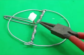 چگونه برای موش و پرندگان به راحتی در خانه تله درست کنیم؟!