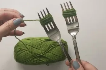 چگونه یک درخت سدر ژاپنی بونسای درست کنیم / ساخت بونسای با چنگال و نخ کاموای اضافی !