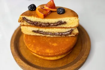 طرزتهیه پنکیک ساده و خوشمزه صبحانه/پنکیک شکلاتی!