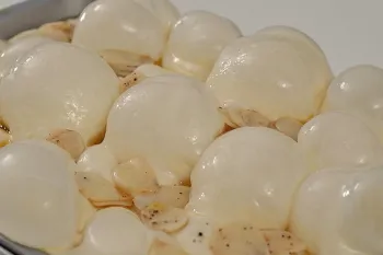 نان پر از حباب نان اروپایی از ۱۰۰۰ سال قبل از میلاد/ طرز تهیه نان فوکاچیای فوق حبابی !
