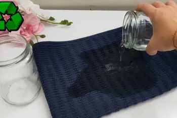 شیشه را دور نیندازید، من آب روی حوله ریختم، هیچکس باور نمی کرد، خودتان انجام دهید!