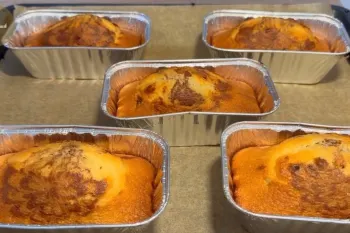 طرز پخت کیک خوش عطر و خوشمزه در خانه !