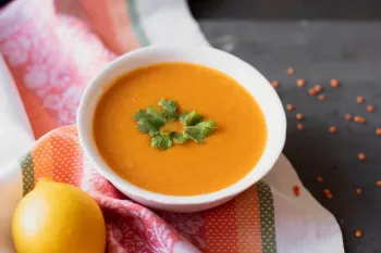 آب قلم واقعاً برای درد مفاصل معجزه می کند یا باوری قدیمی و بی اثر است؟