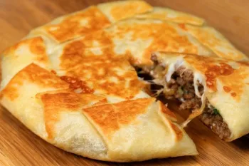 دستور پخت تورتیلا با گوشت چرخ کرده ساده و خوشمزه، شام سریع 10 دقیقه ای !