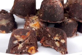 طرز تهیه آبنبات برای دیابتی ها : بدون شکر، کم کربوهیدرات و طبیعی !