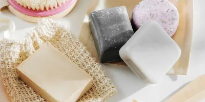 با صابون ضد قارچ