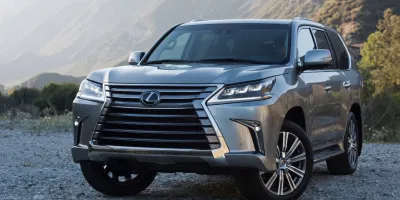 بررسی فنی لکسوس LX