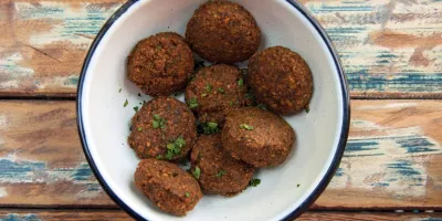 چرا فلافل سفت میشه؟