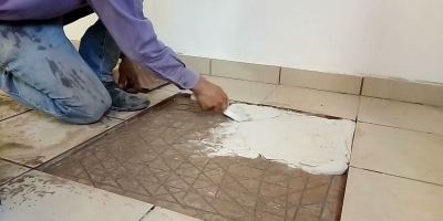 تعمیر و تعویض کاشی